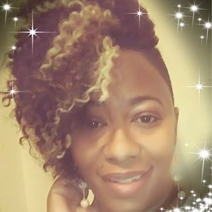 Meet your Posher, Celestine